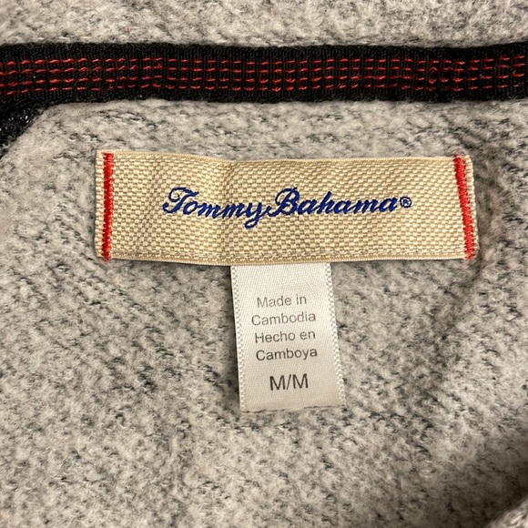 Tommy Bahama Light Fleece Sweater Men Size M Gray Contrast Shoulder - Picture 9 of 9